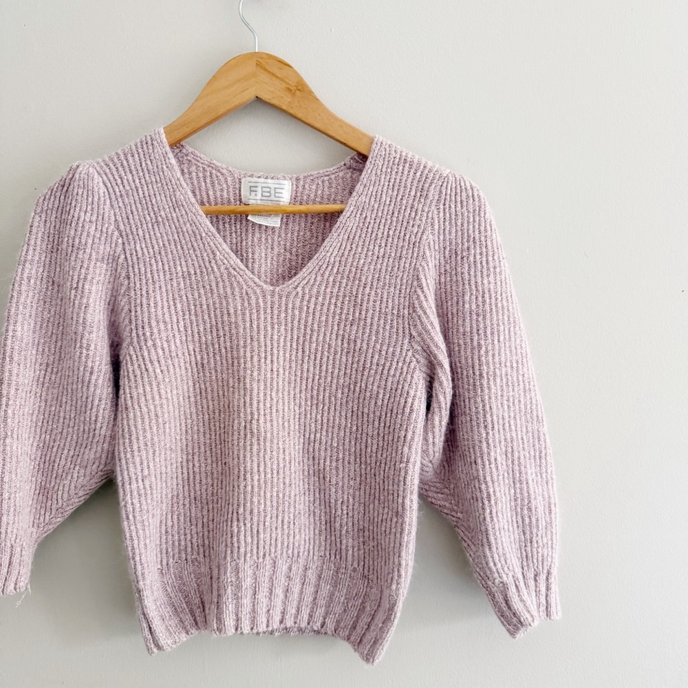 Vintage Silk & Angora Ribbed Knit Half Puff Sleeve V Neck Sweater Small - Picture 2 of 5